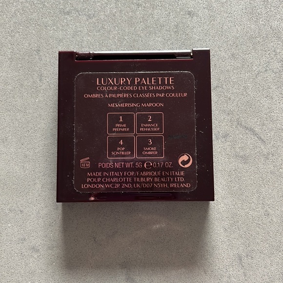 Charlotte Tilbury Luxury Palette - Picture 4 of 4